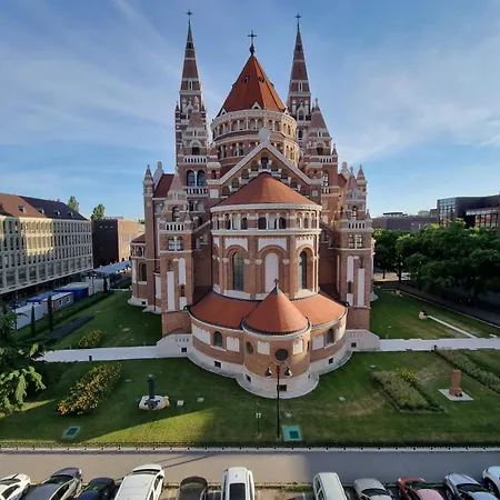 Panorama Loft@cathedral Apartment Szeged